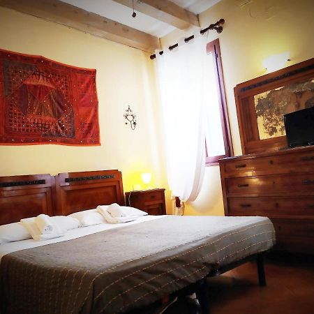 Booking San Marco Apartment Венеция Экстерьер фото